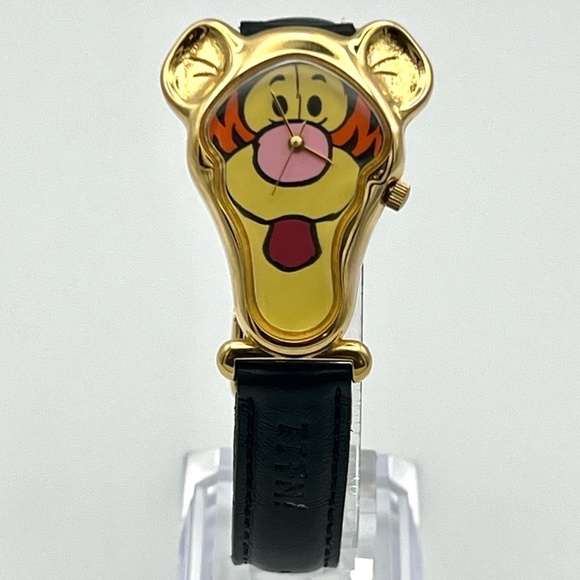 Timex  Vintage Unisex 1990’s Tigger face Watch Working - Picture 1 of 9